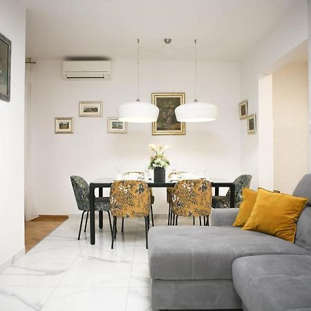 New & Luxury Apartment Tony Split Exterior foto