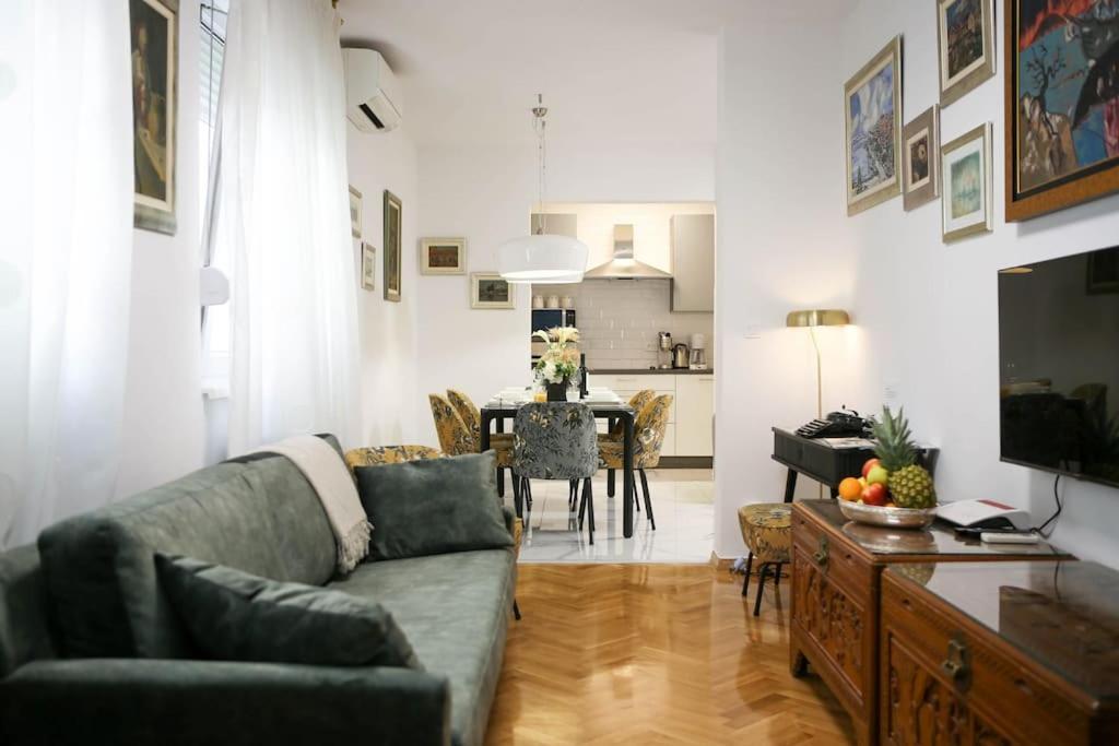 New & Luxury Apartment Tony Split Exterior foto